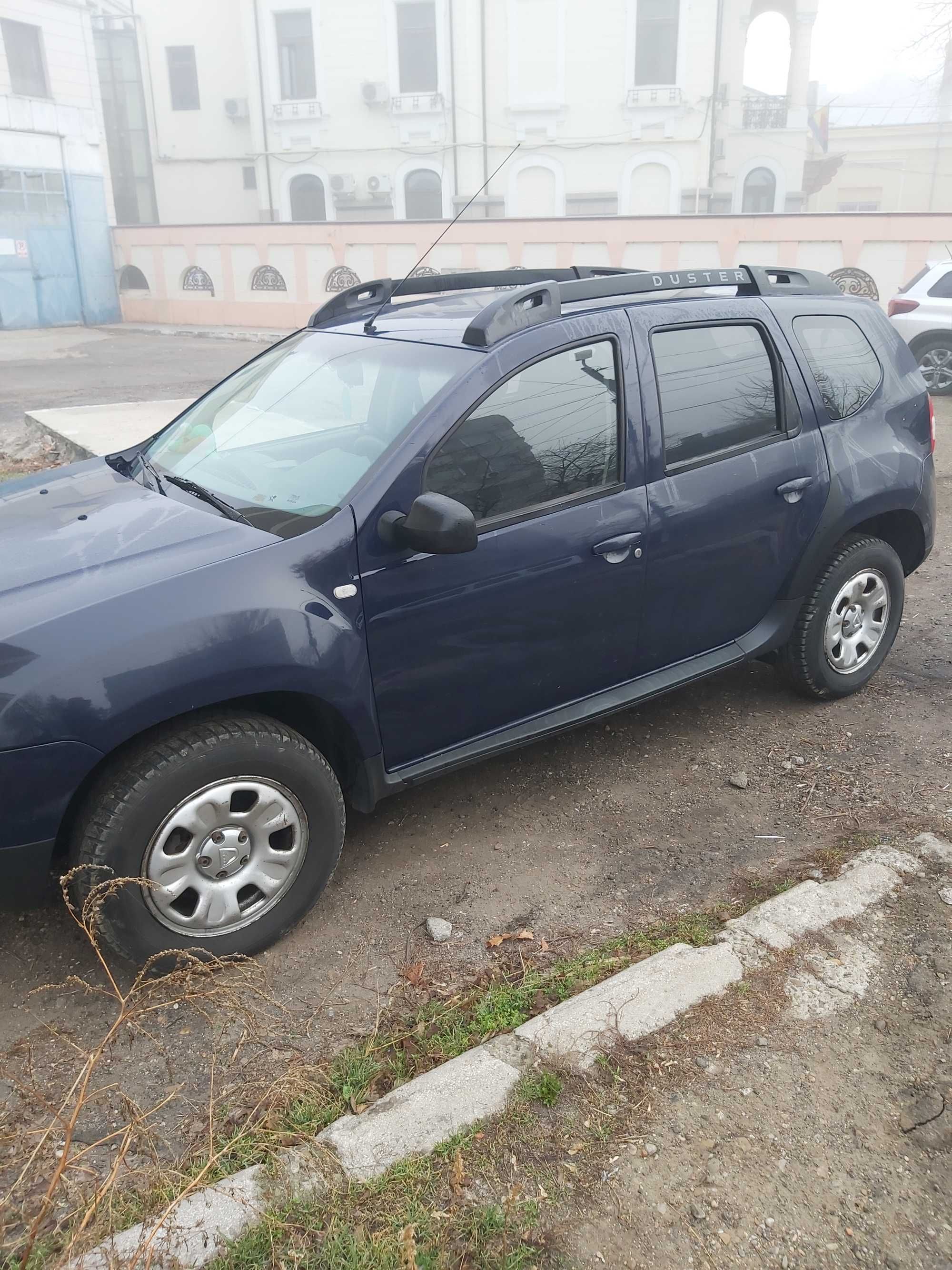 Vand Duster, 2014 1,5 dci 110 cai4/2.,geamuri electrice, senzori park.