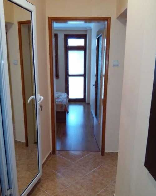 Дава се под наем Двустаен апартамент в Бургас, Лазур - 52 кв.м за 204 € - Снимка #7