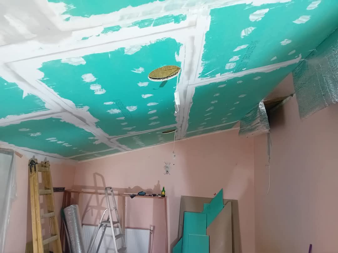 Executam lucrari interioare totale,gresie,faianta,santitare,electrice