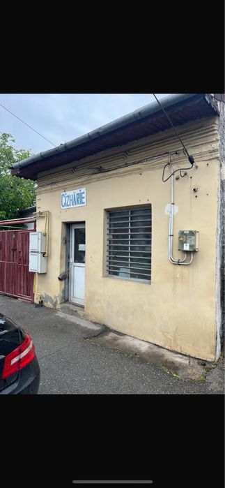 Inchiriez  spatiu 16 m Brestei