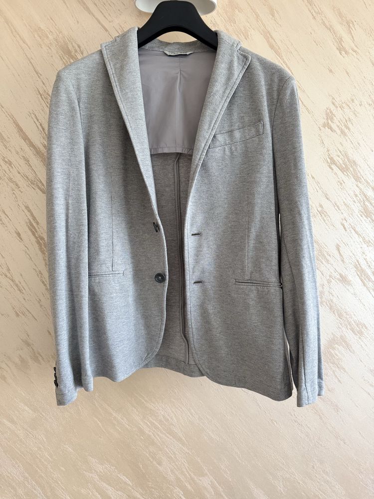 Мъжко сако ZARA, size S
