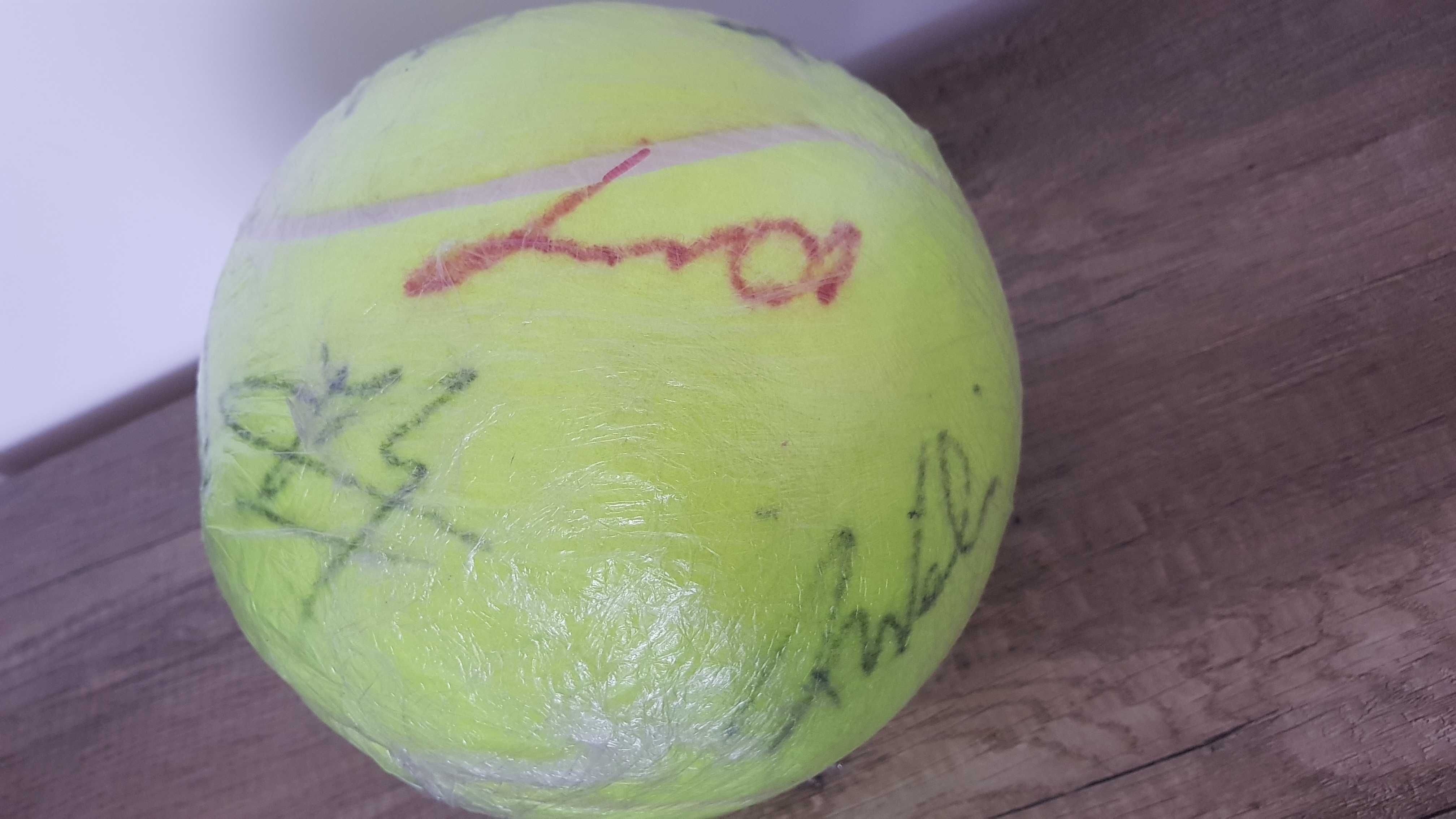 Minge tenis mare cu autografe