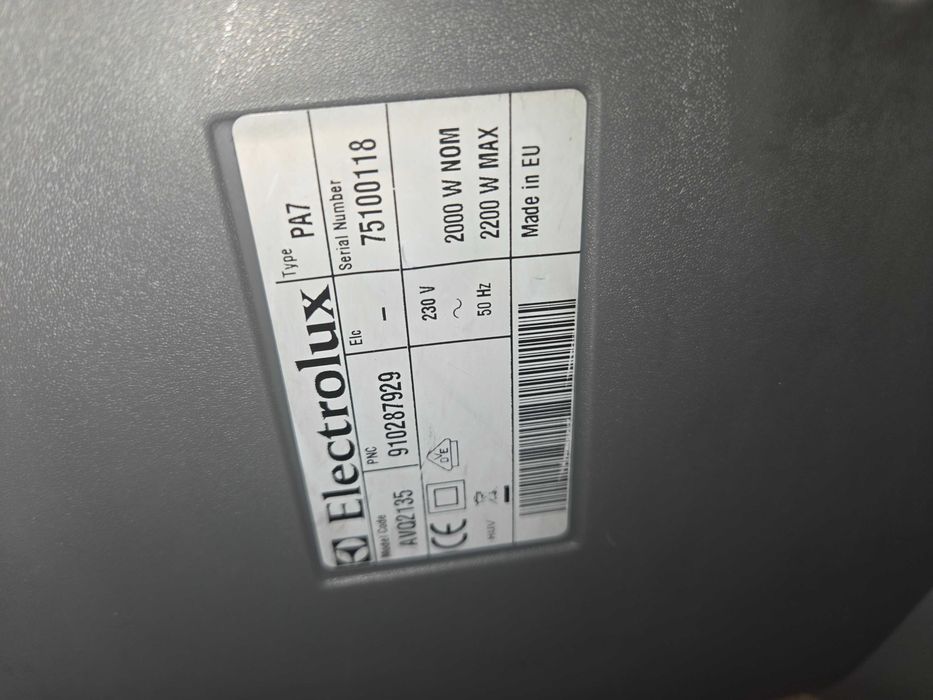 Прахосмукачка AEG  viva quickstop 2200w