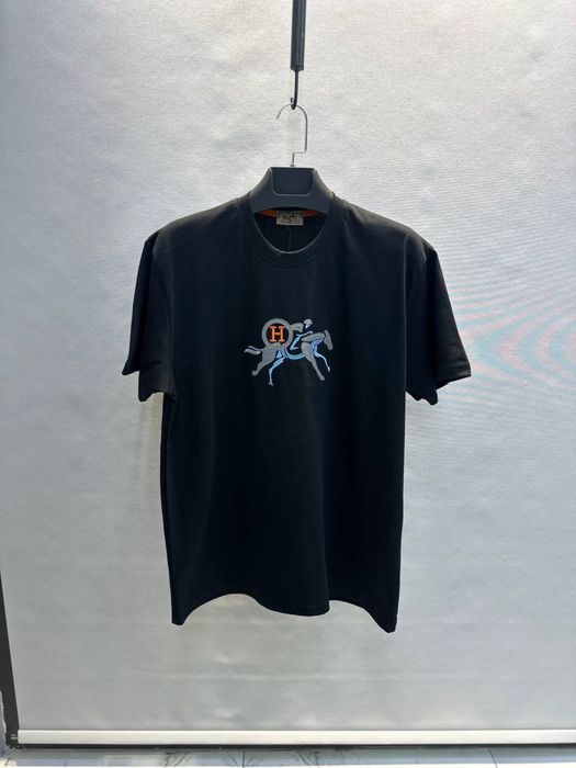 Hermès тениска — черна, размери S–XXL, нова