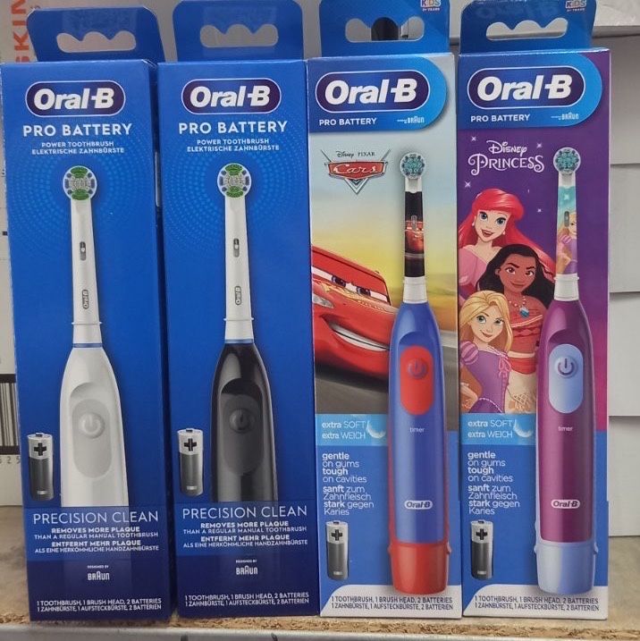Електрическа четка/Electric toothbrush Oral-B