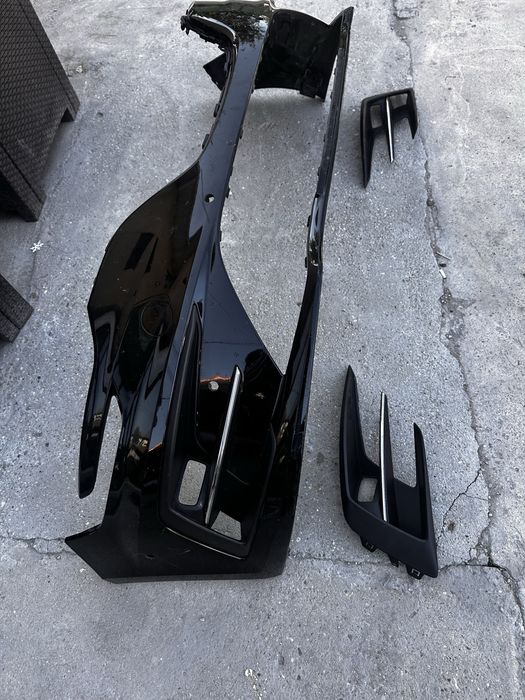 Bară față.grile proiector renault megane 4.facelift.