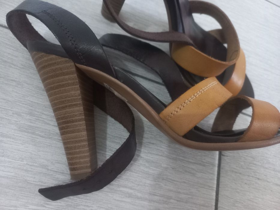 Босоножки женская обувь