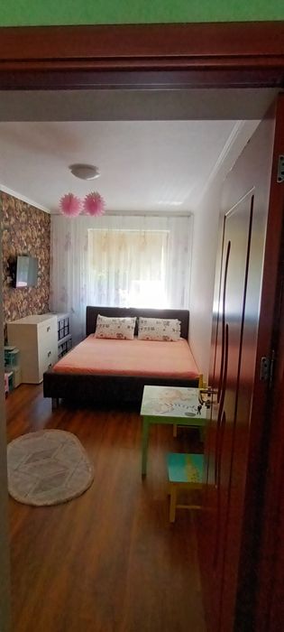 Apartament 4 camere,Drăgășani