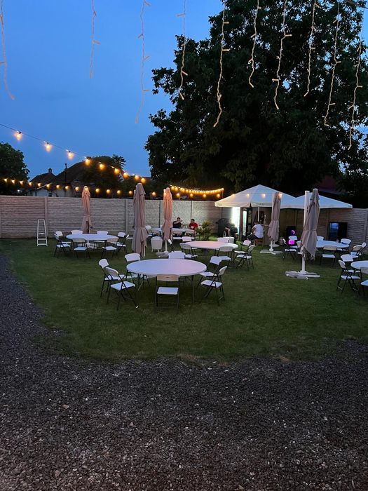 Mese de inchiriat,  mese cocktail,  scaune chiavari