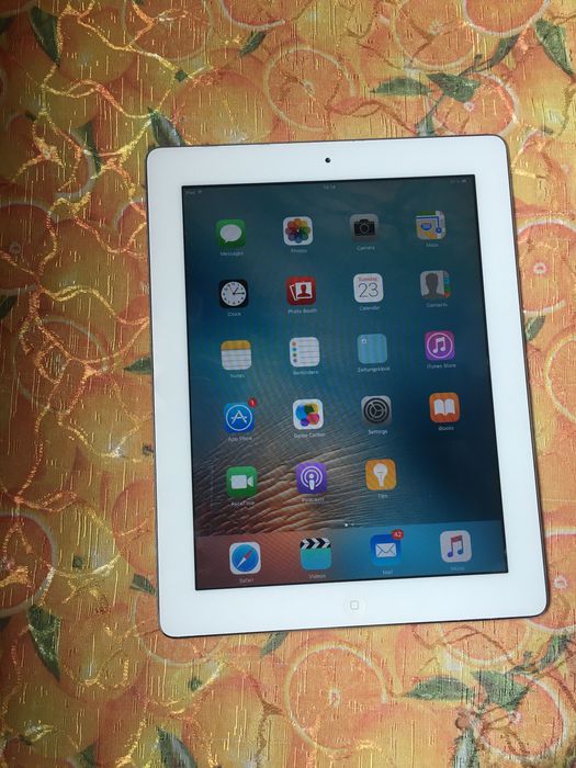 Продавам Apple iPad 2