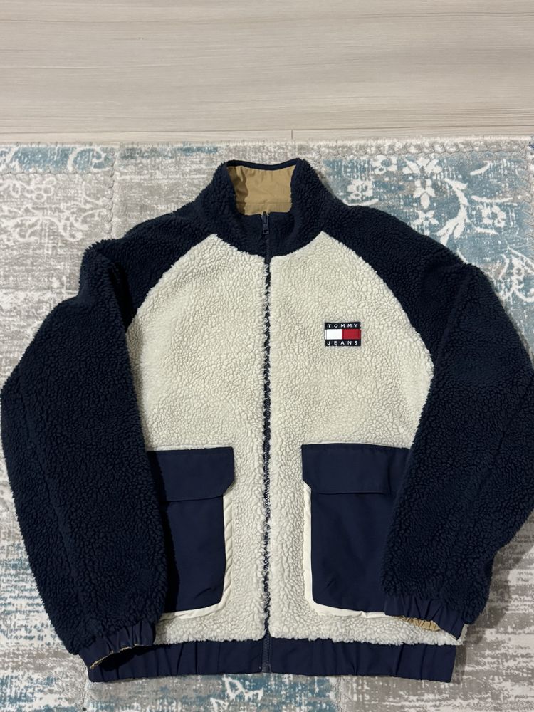 Tommy hilfiger двустранно яке размер М