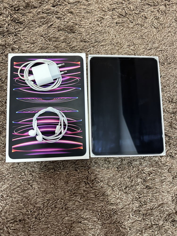 Apple iPad Pro 11" (2022) 4th Gen, 128GB, Wi-Fi, Space Grey
