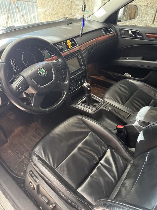 Skoda superb2 defect garnitura chiloasa.