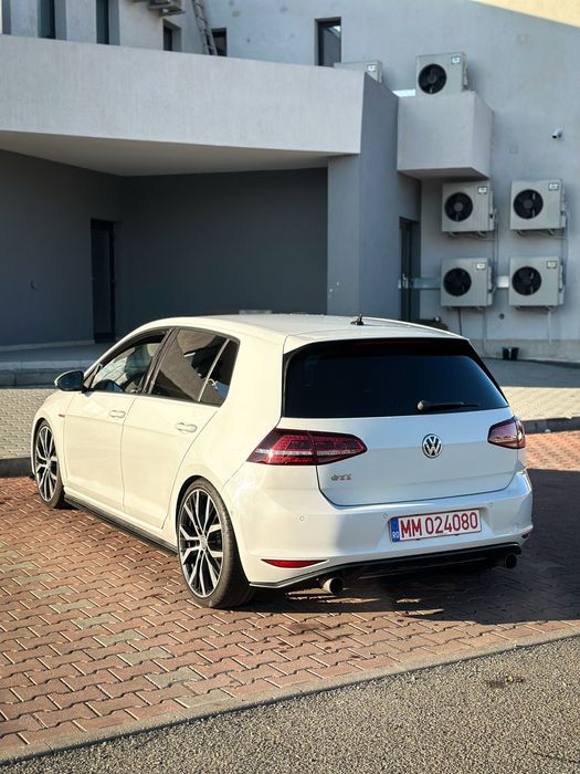 Volkswagen Golf 7 GTI 2014 Performance