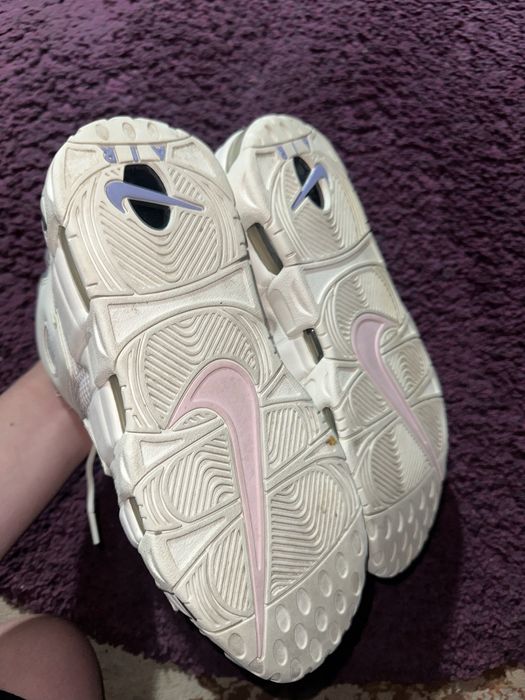 Adidasi nike air uptempo