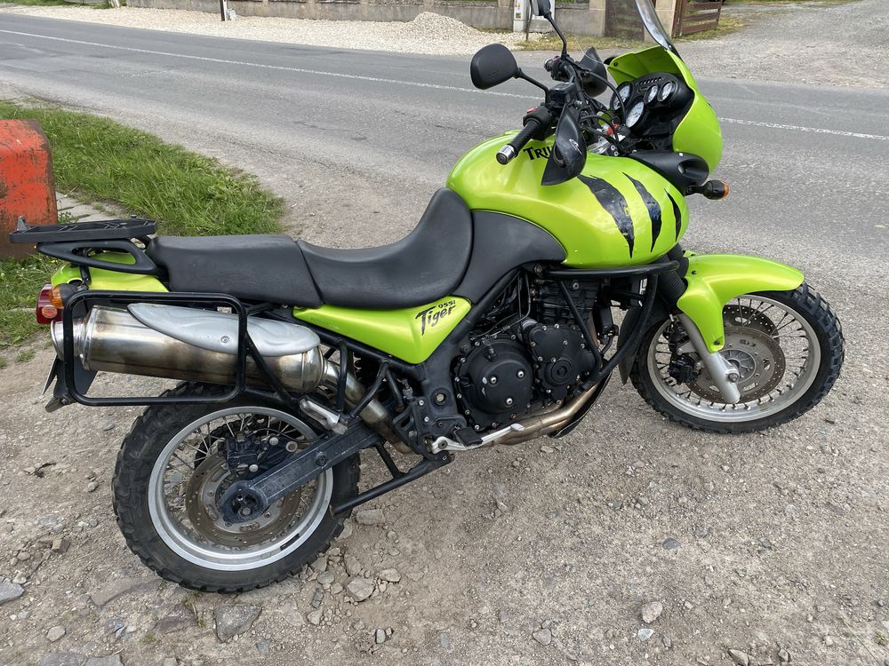 Triumph tiger 955i