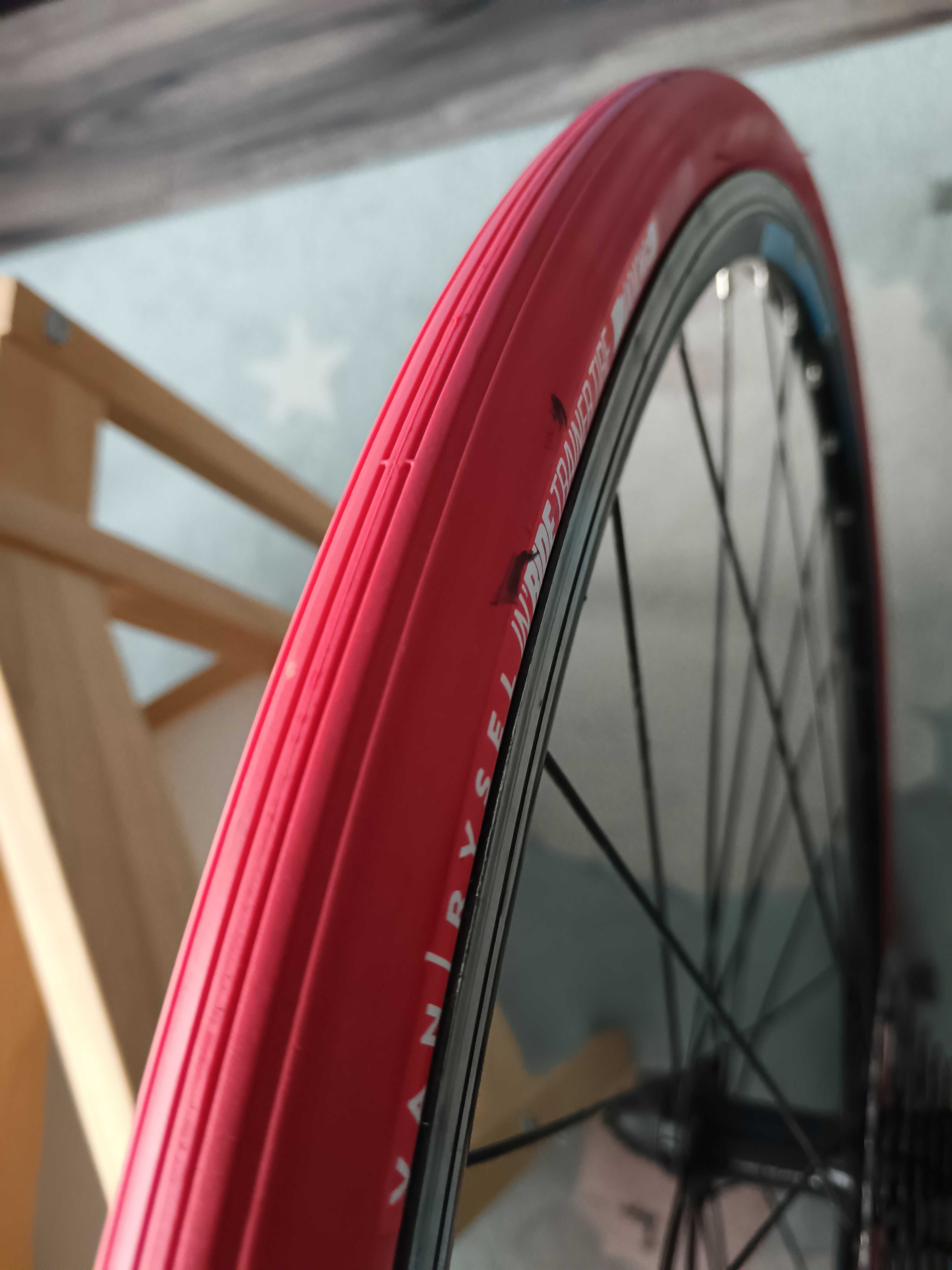 Tacx boost велотренажор + гума с капла