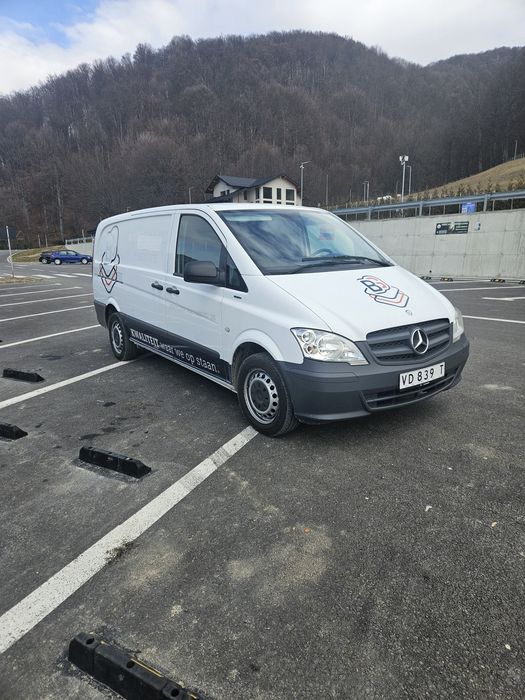 Mercedes Benz Vito modelul lung