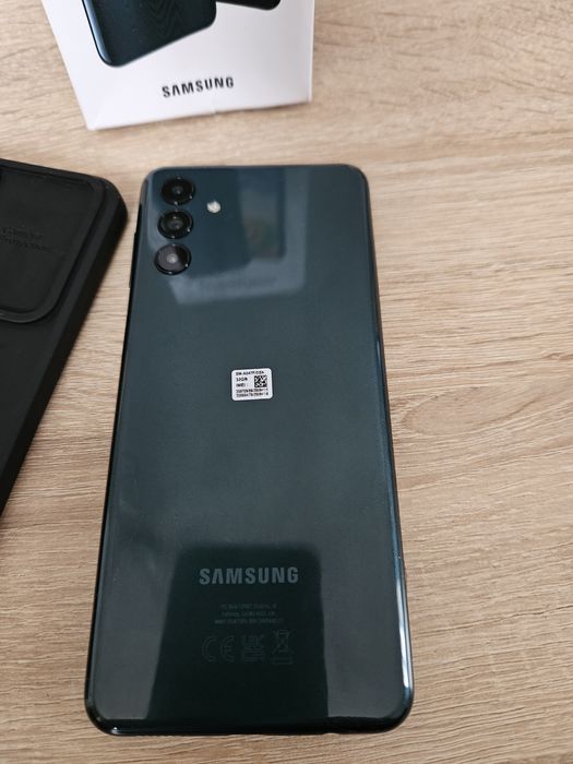 Чисто нов Galaxy A04s