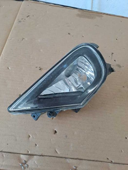 Proiector stanga original VW Touareg an 2014-2018