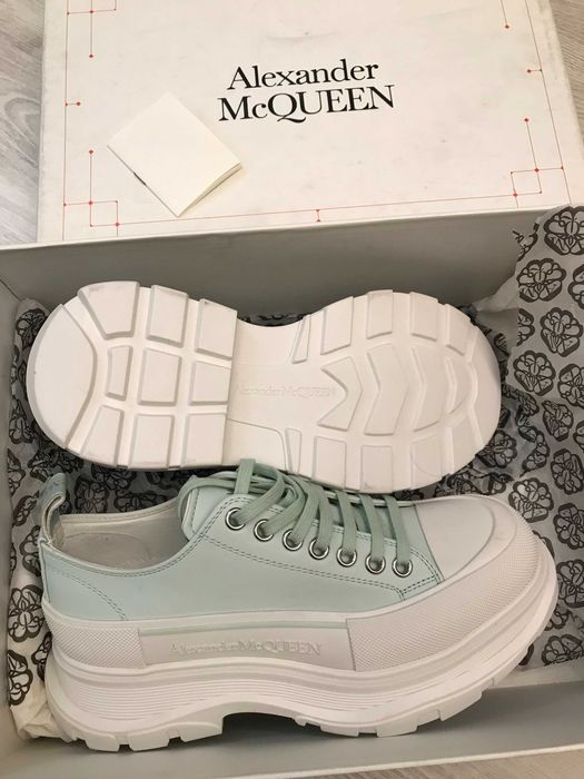 Alexander McQueen 40 oversize, new color, originali, full box