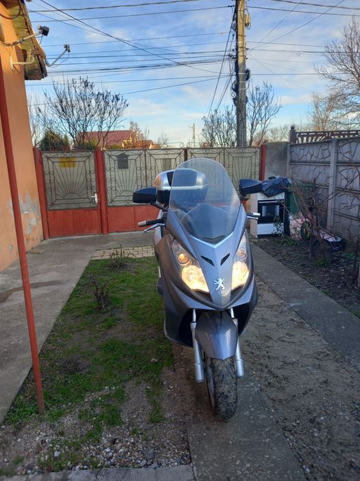 Scutet peugeot satelis 125