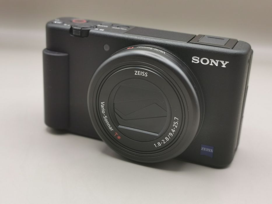 Acumulator extra - Sony ZV-1 ca nou, full box