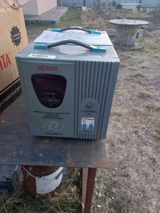 Стабилизатор напряжения РЕСАНТА в наличии 3 шт