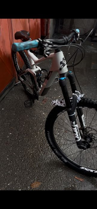 Cube stereo race 140 carbon