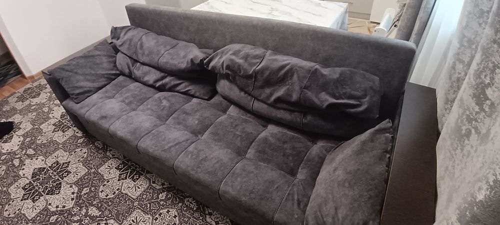 Продам диван в отличном состоянии