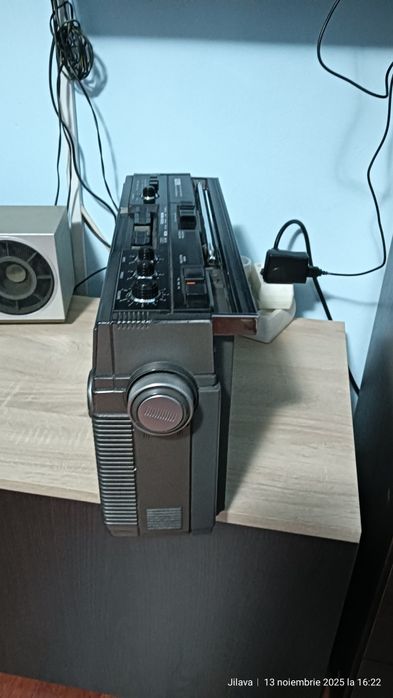 Radiocasetofon Hitachi