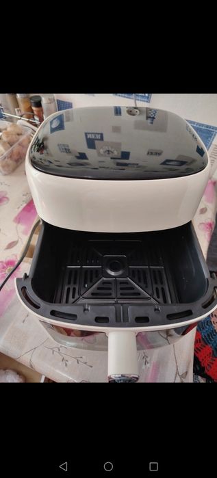 Air frayer 6L folosit de 3 ori