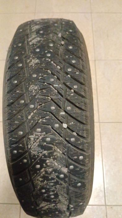 Зимний комплект шин Yokohama 195/65/R15
