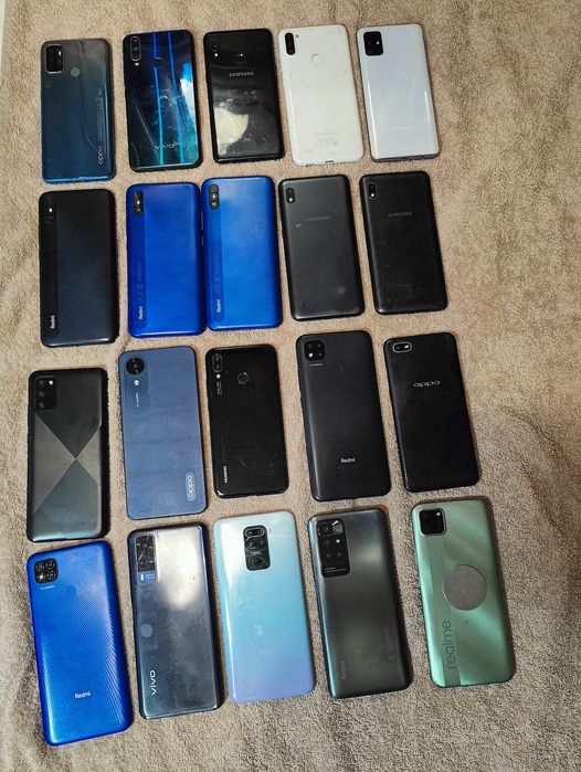 Город Астана! Продам телефоны состояние идеальное