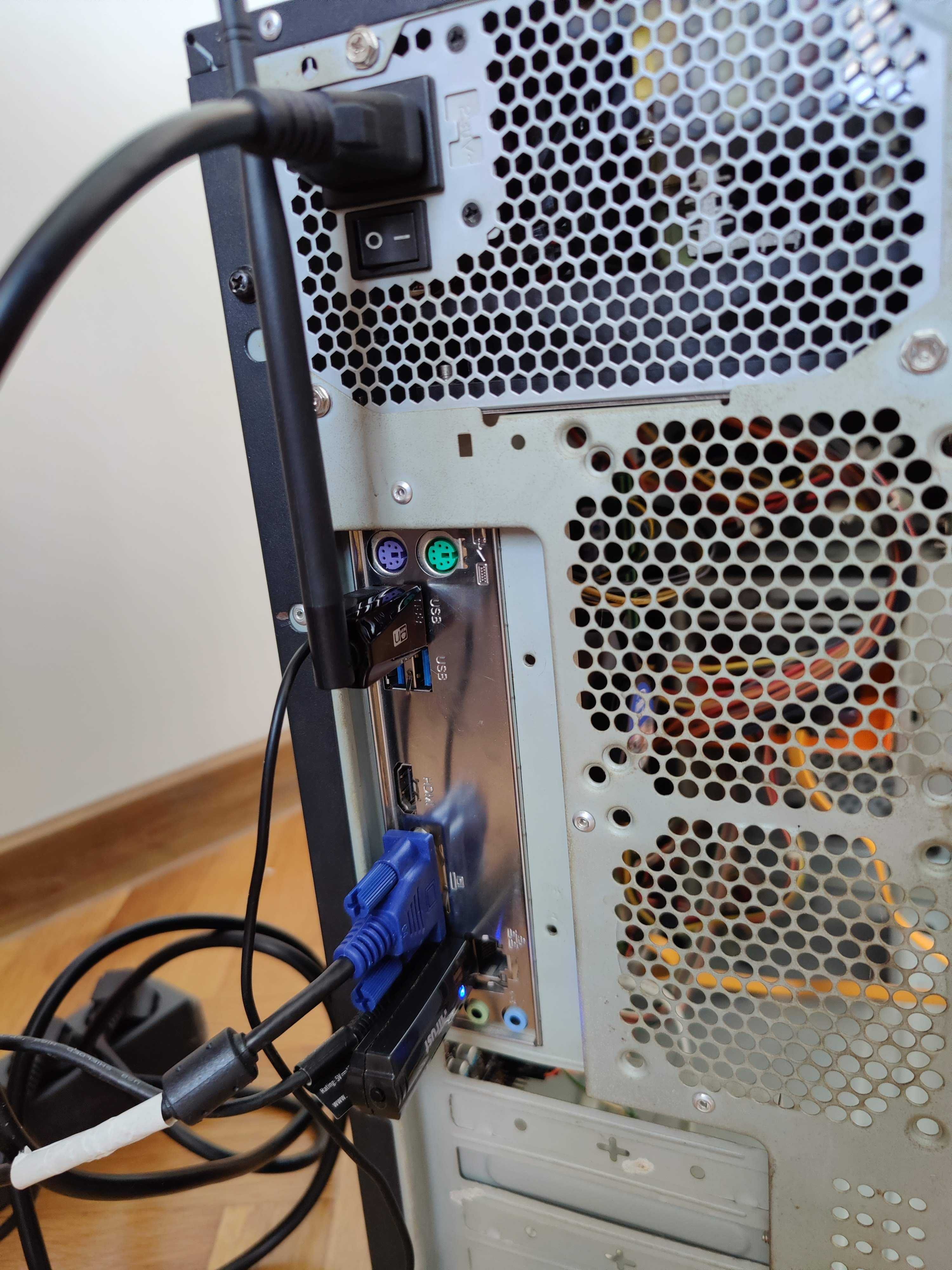 Настолен Компютър  Intel Pentium G3220 3GHz/4GB RAM/120 GB SSD