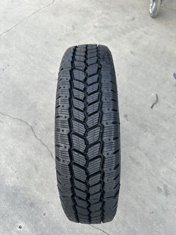 Anvelope C-uri 195/70 R15c 225/70 R15c 195/75 R16c 185/75 R16c