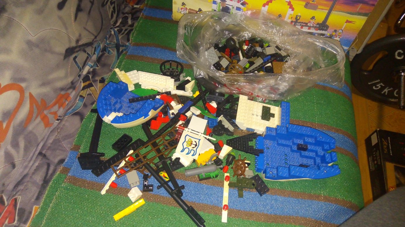 Колекция китайского LEGO ЛЕГО пиратский корабль