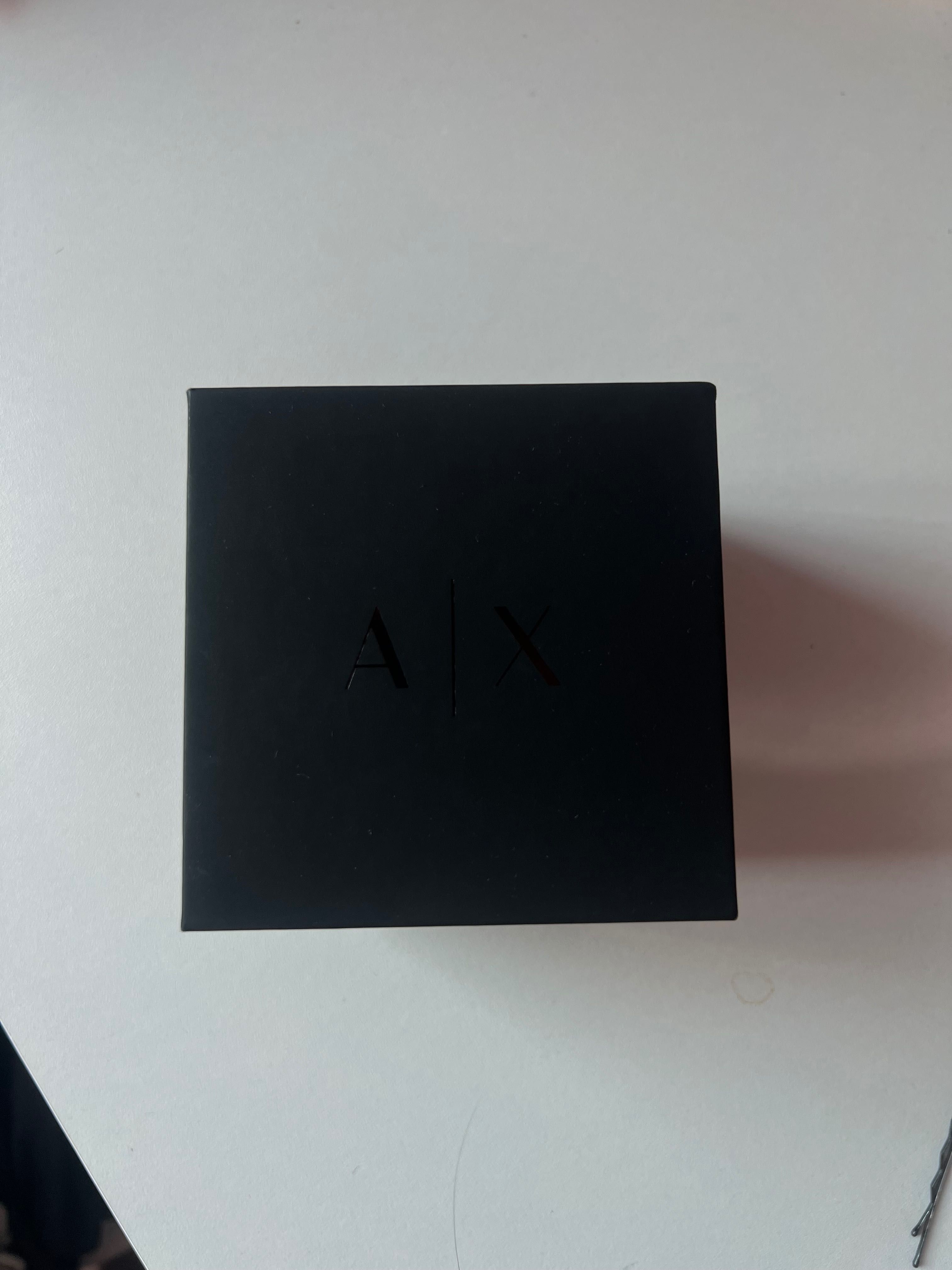 Часовник Armani Exchange