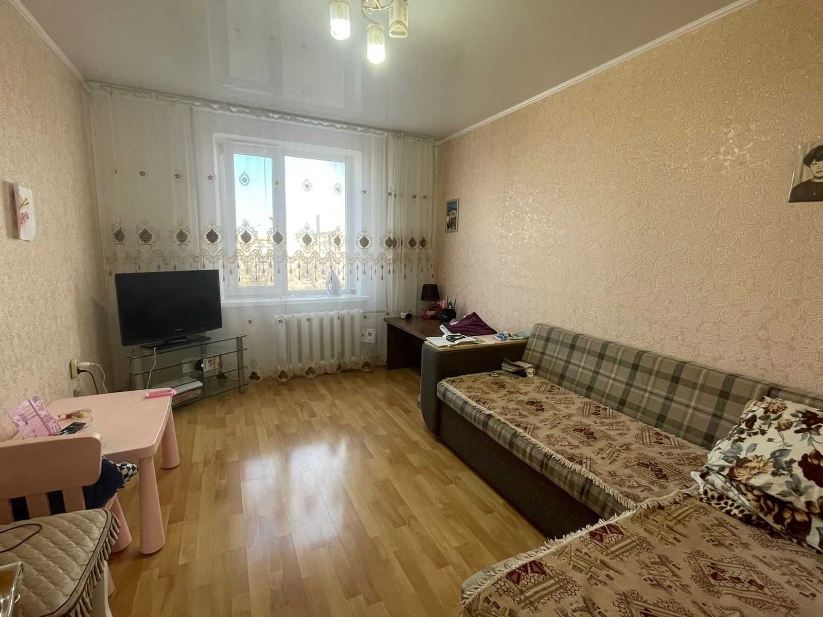 Продам 3х комн улучшенной планировки на 4 мкр ЦЕНТР не угловая