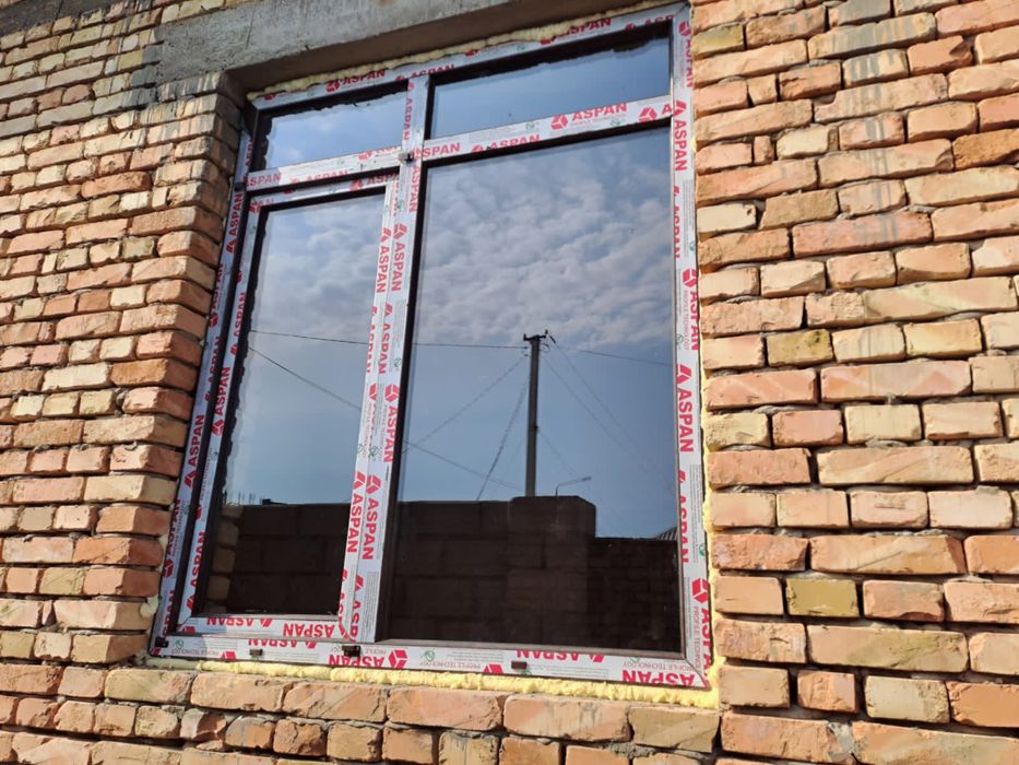 Пластиктен алюминнен есик терезе витраждар жасаймыз