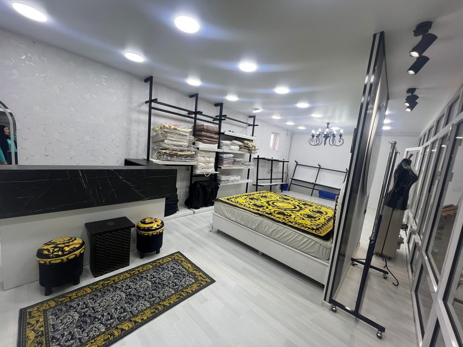 Сдам в аренду магазин для Сарпа и постельного белья наЧарсу рынке,36кв