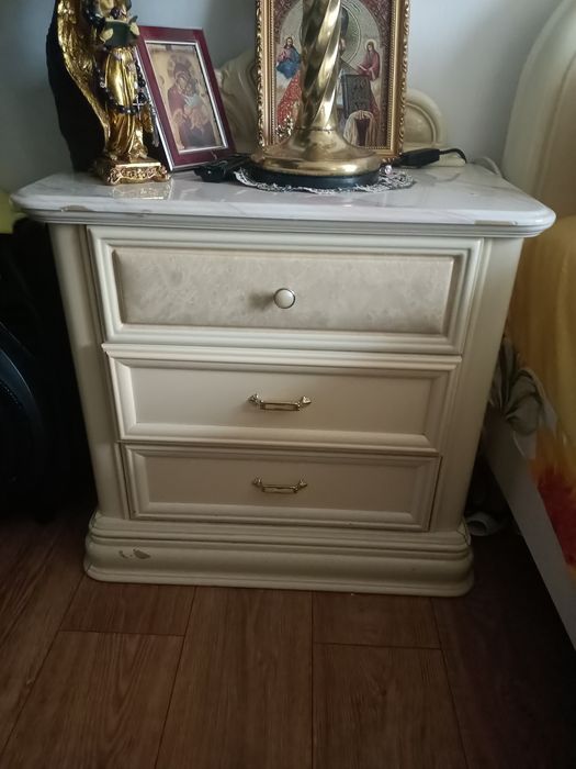 vând set mobila dormitor