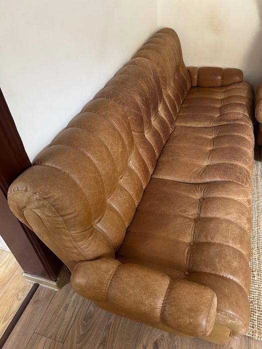 Canapea modulară din piele