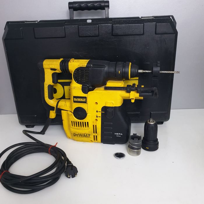 Dewalt D25324 Ciocan Rotopercutor SDS Plus cu aspirator 800W