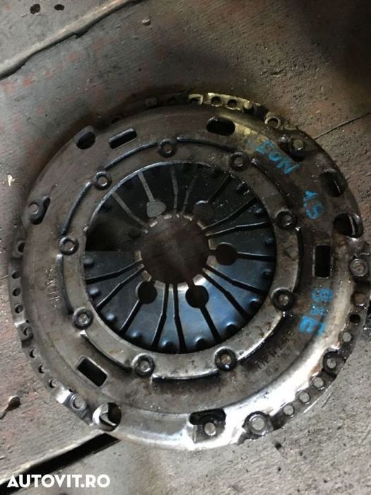 Kit Ambreiaj cu Volanta Masa Dubla Seat Leon 1P 1.9TDI BKC 2005 - 2011