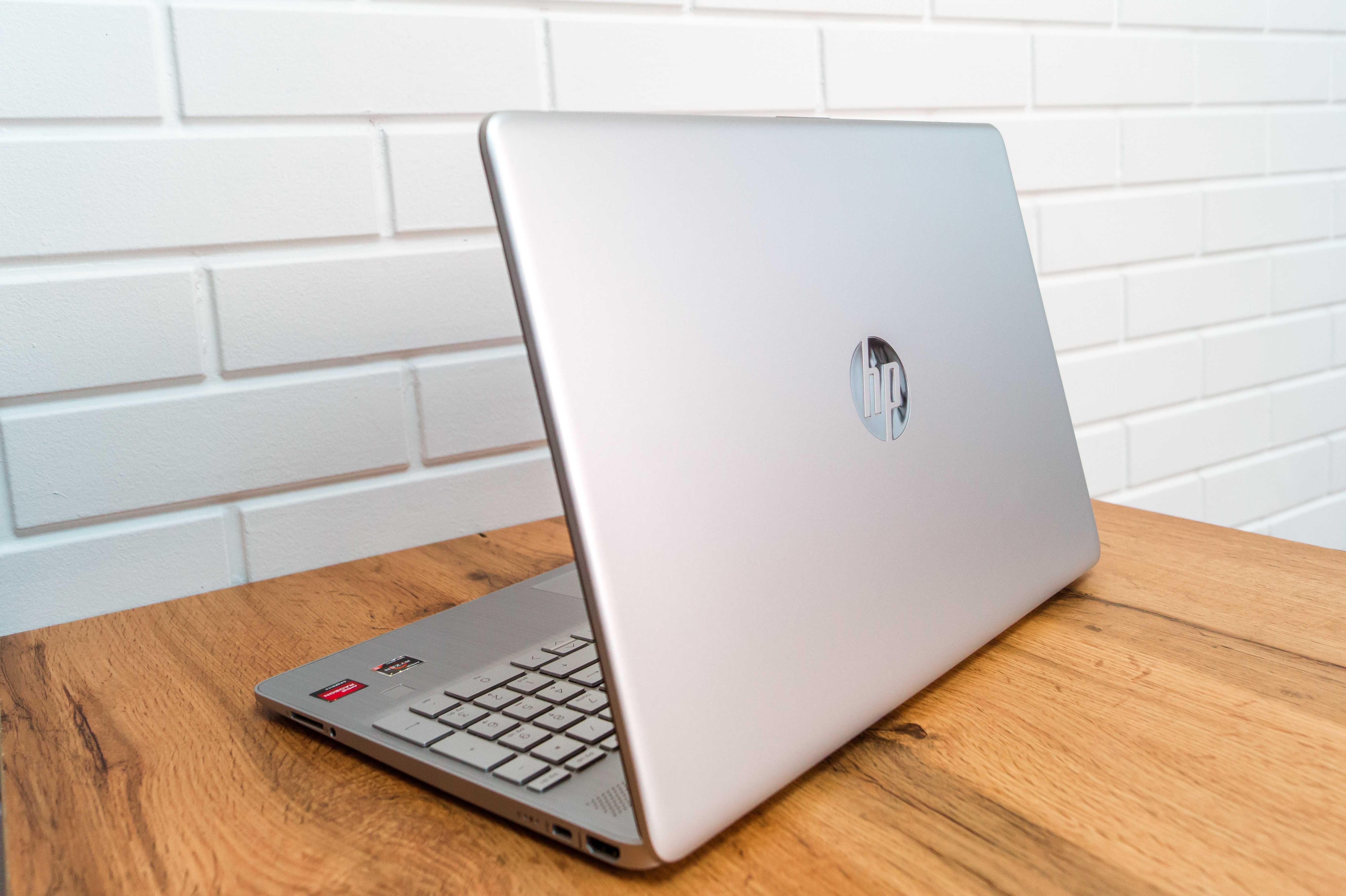 HP LAPTOP 15S |RYZEN 3 3250u|GRAPHICS | 8/SSD 256 GB|Red Geek
