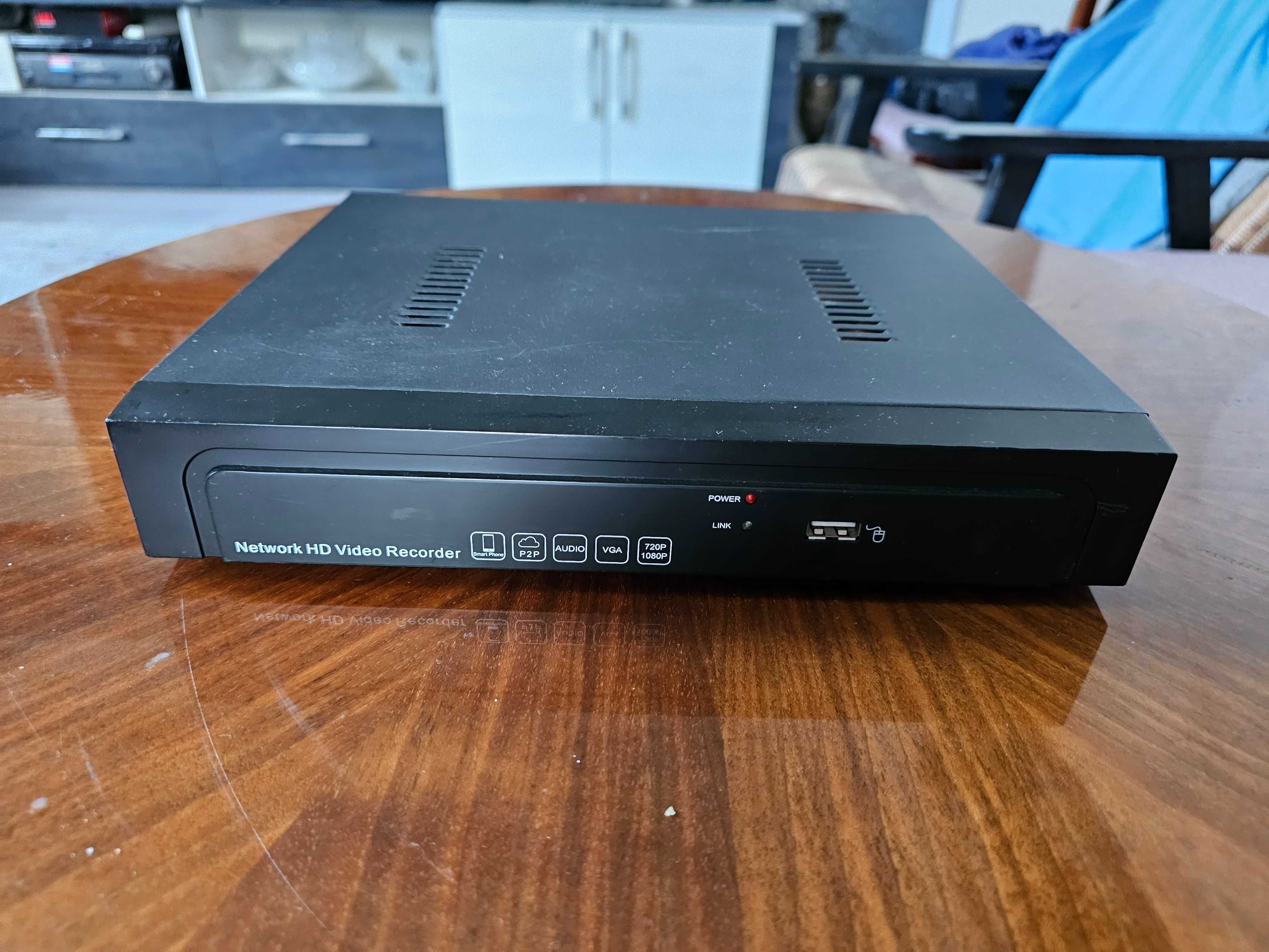 Продам сетевой видеорегистратор NVR на 9 IP камер.
