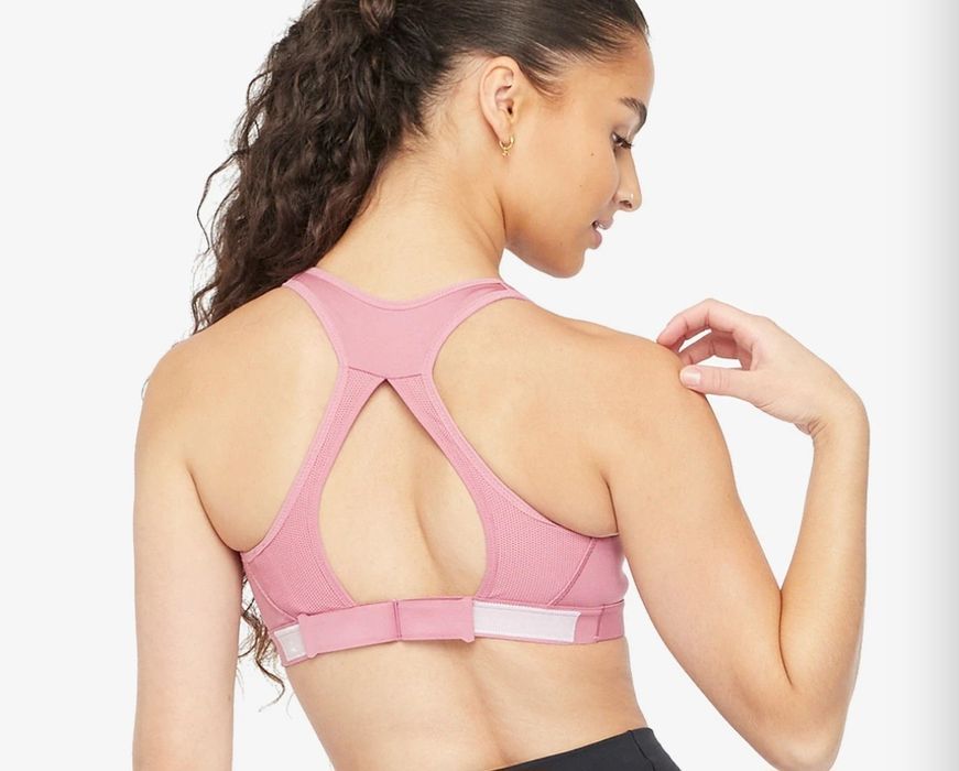 Nike оригинални бюстиета