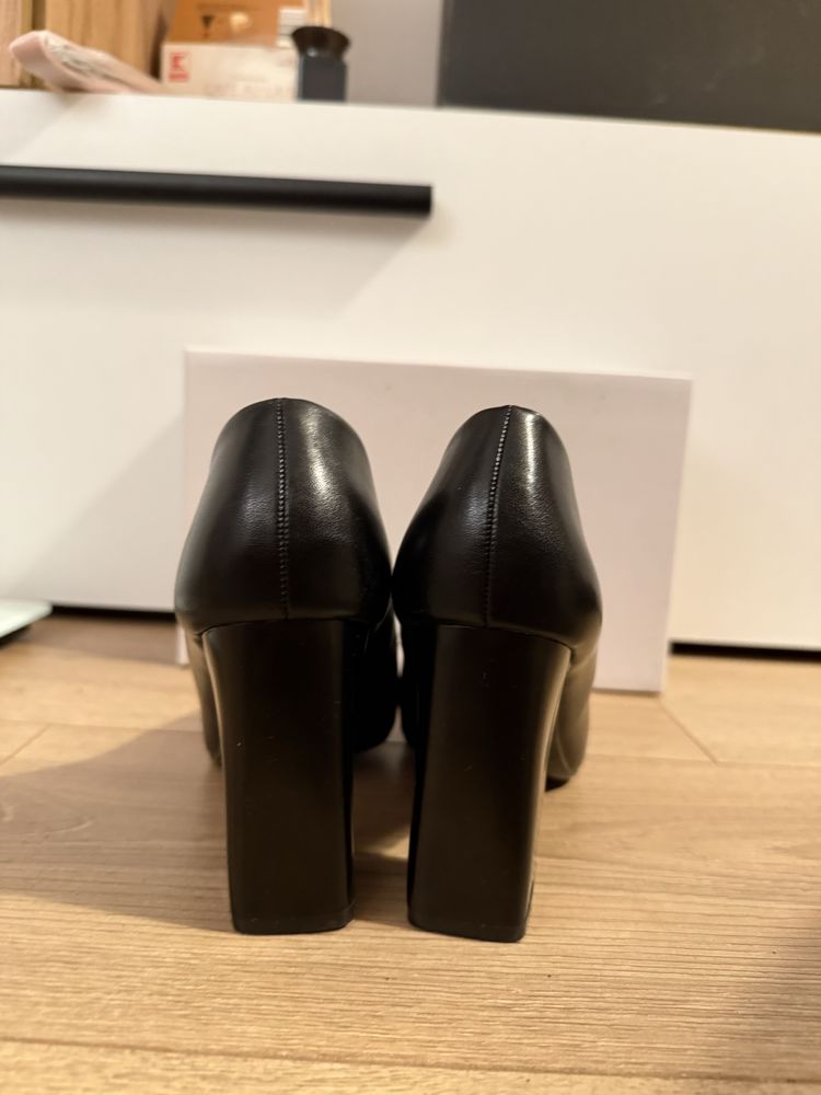 Pantofi eleganți damă negri, mărimea 37 – purtați o singură dată