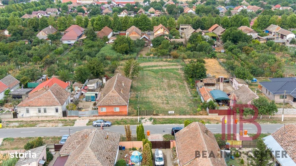 Teren intravilan în suprafață de 1691 mp